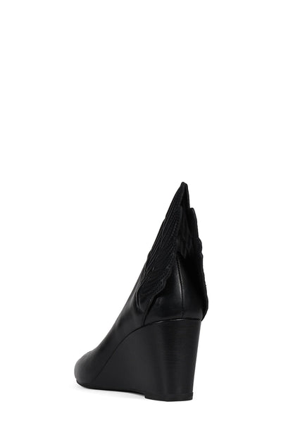 CLOUDWALK - Black | Jeffrey Campbell