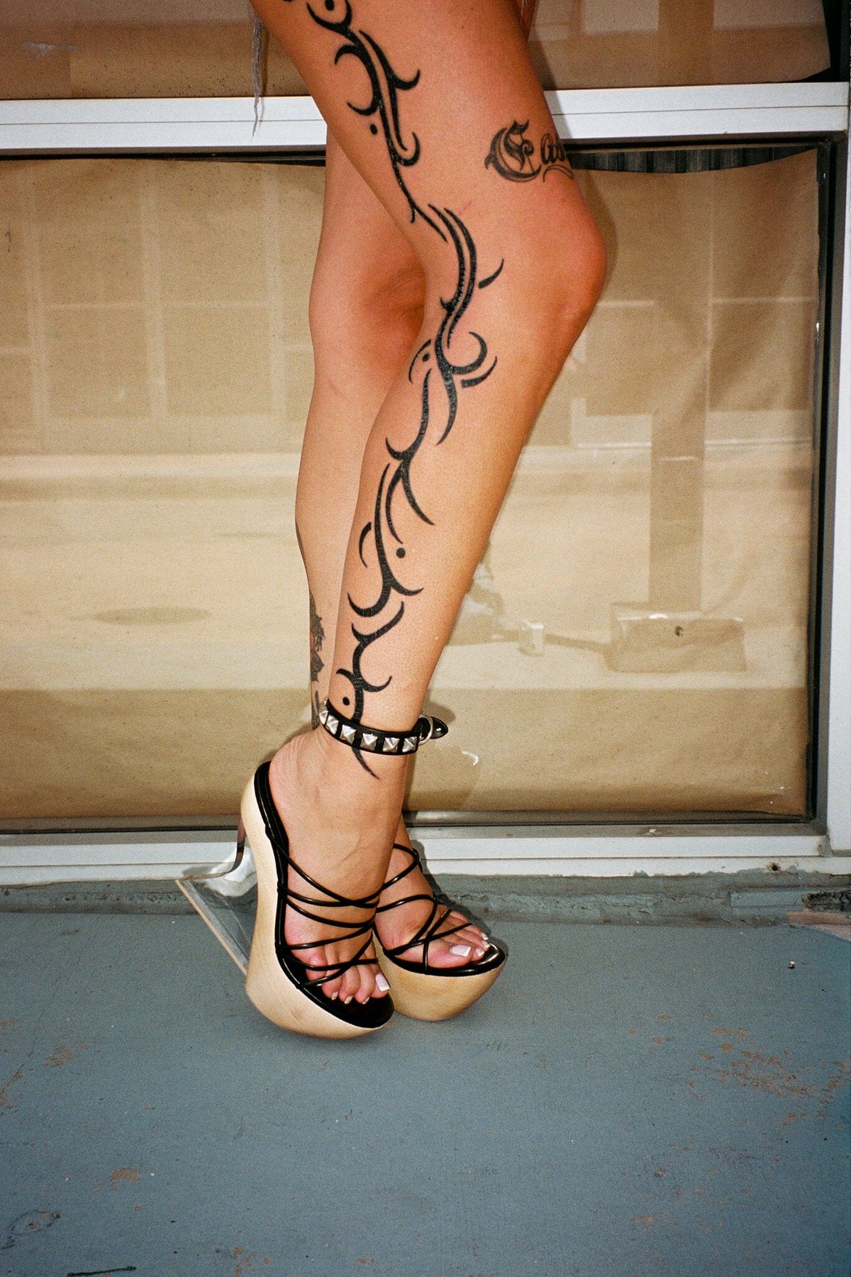 ANDROID Platform Sandal - Black | Jeffrey Campbell