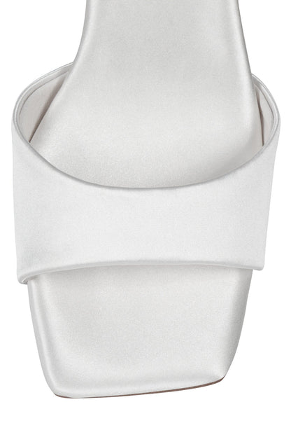 FIORA - White Satin | Jeffrey Campbell