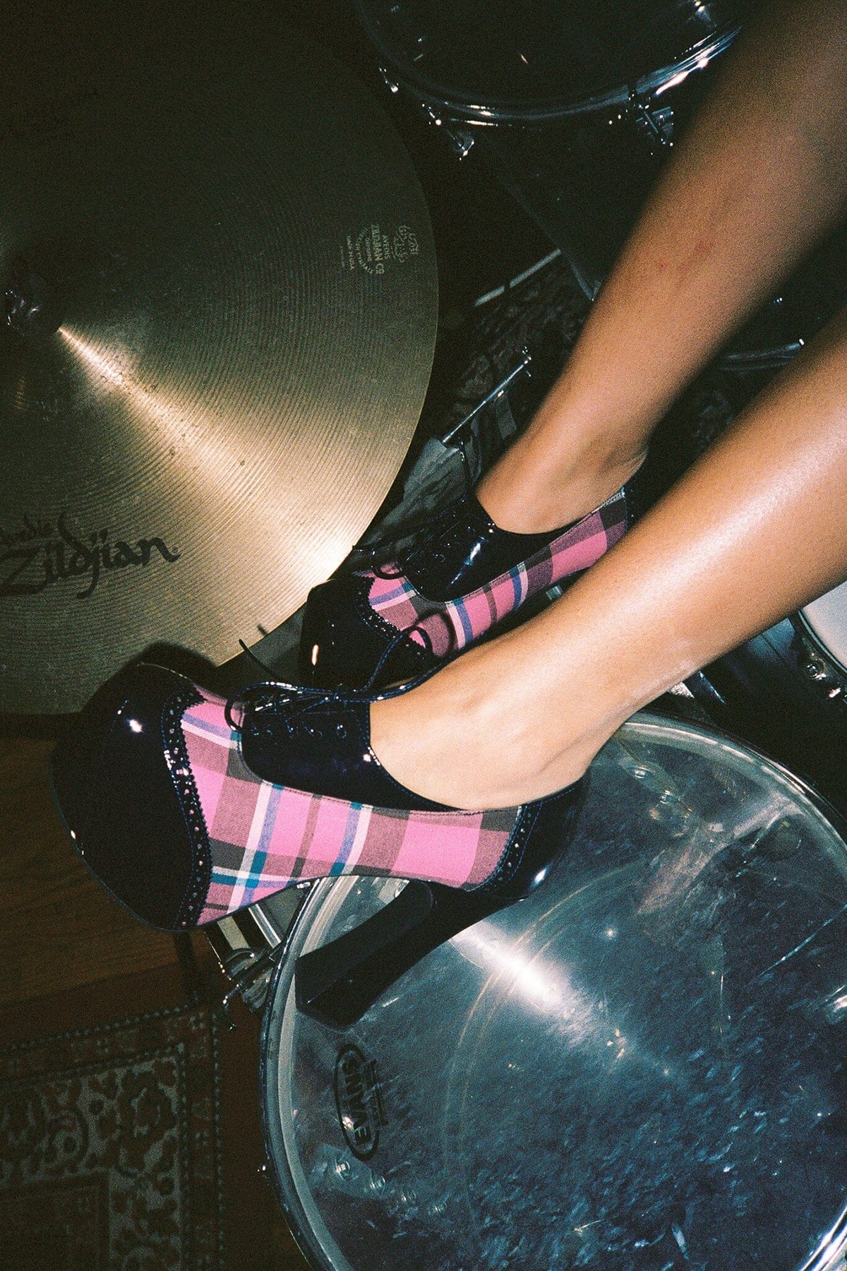 BRONTE Platform Oxford - Navy Rose Plaid | Jeffrey Campbell