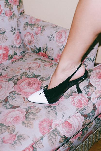CHAI - White Patent Black Patent | Jeffrey Campbell